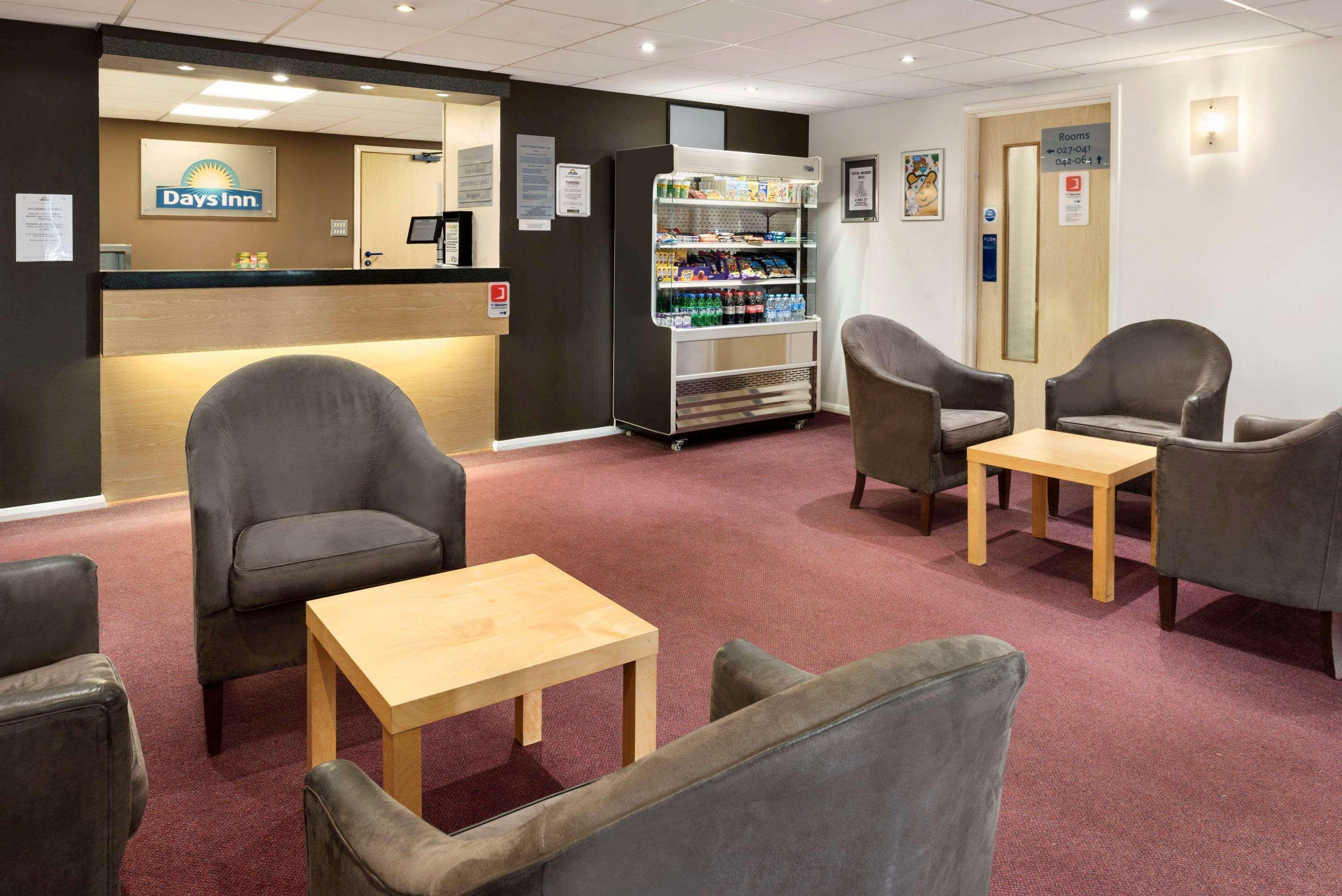 Days Inn Hotel Gretna Green Exterior photo